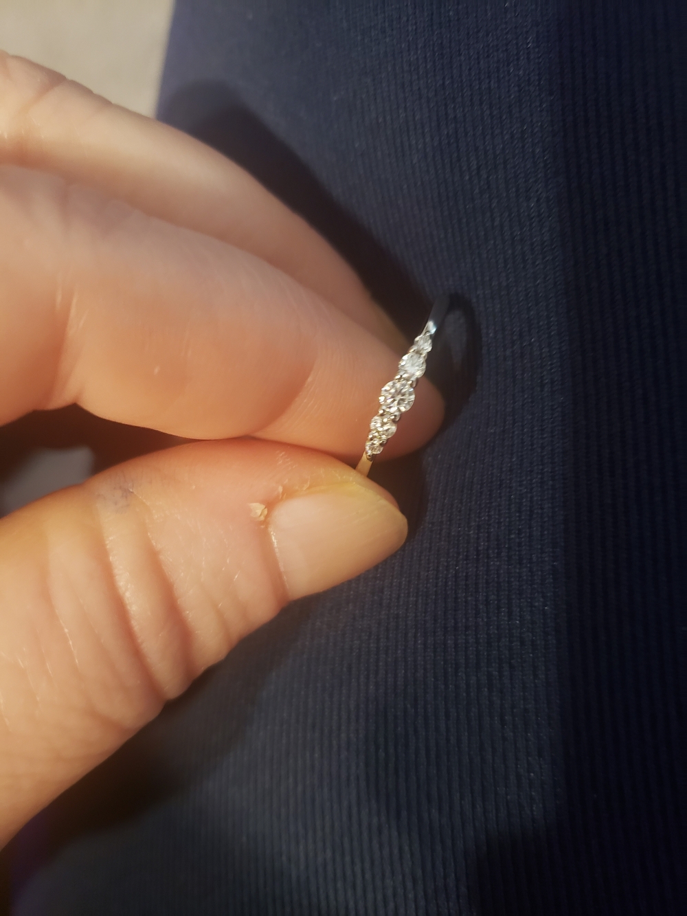 Delicate Silver 925 5 Lab Grown Diamonds Across Top Band Ring - Sparkling White